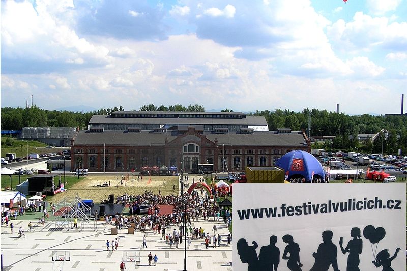 Festival v ulicích v Ostravě - úterý 15.7.2014: 