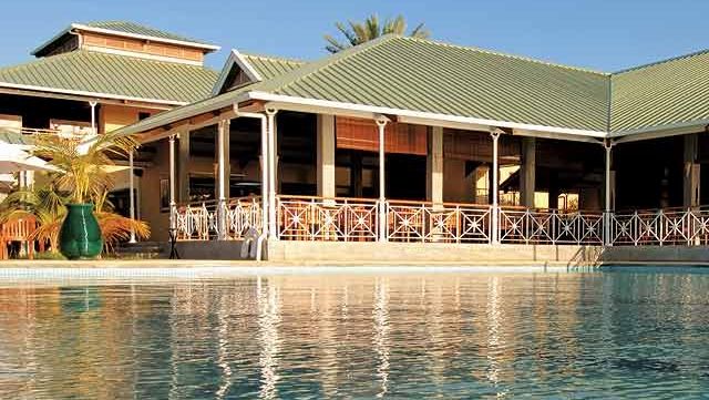 Skoro každý hotel na Rodriguesu má bazén, ale moře je moře.