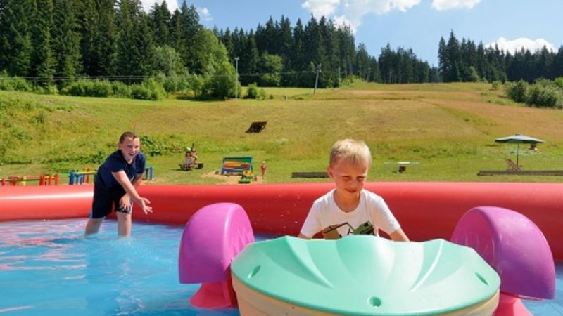 Dětský park Razulák ve Velkých Karlovicích je oblíbeným cílem dětí.