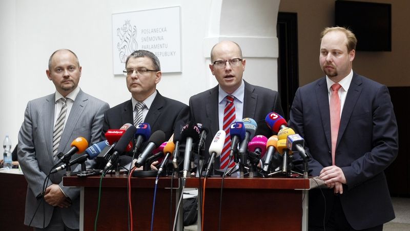 Vedení ČSSD (zleva) Michal Hašek, Lubomír Zaorálek, Bohuslav Sobotka a Jeroným Tejc