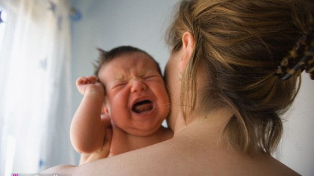 Zdravotní potíže miminka jsou podle odborníků příčinou pláče nanejvýš ve dvaceti procentech případů. 