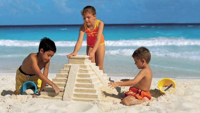 Inspirace pro hrad z písku je zcela zjevná – Chichén Itzá patří k nejslavnějším stavbám planety.