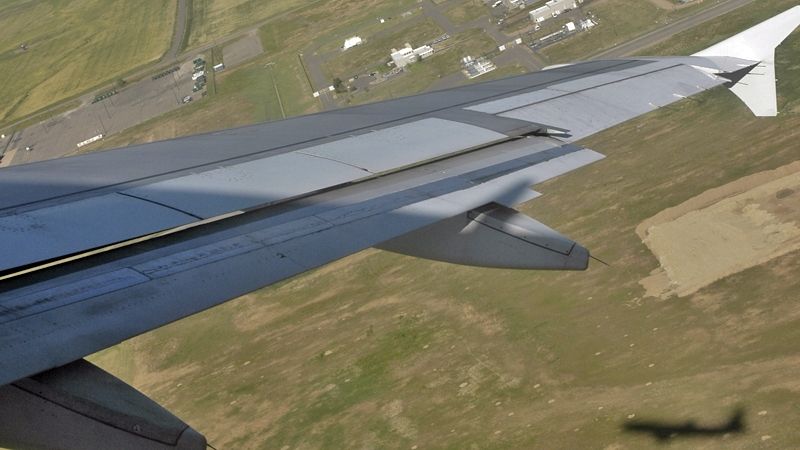 Letadlo z Lisabonu bylo před přistáním v Praze kousek od katastrofy