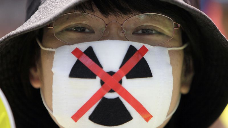 Jeden z demonstrantů proti využívání jaderné energii v Japonsku