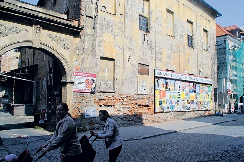 Objekt bývalého pivovaru v centru Olomouce již řadu let chátrá. 