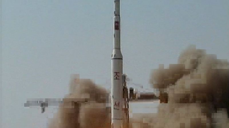 Odpálení rakety Taepodong-2 z 8. dubna