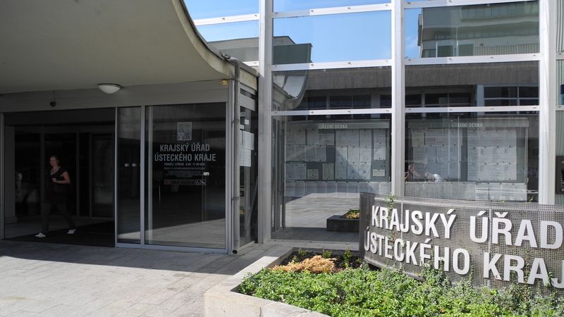 Plány na zpracování nebezpečného odpadu v regionu odmítáme, shodli se radní Ústeckého kraje