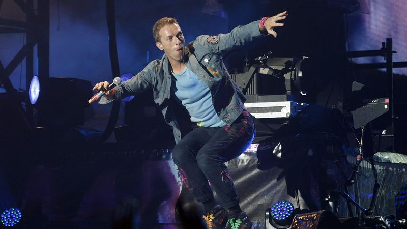 Coldplay, na snímku zpěvák Chris Martin.