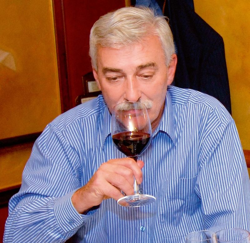 Moderátor Jan Rosák láskou k pivu nikdy nezahořel, zato jeho náklonnost ke kvalitnímu vínu prý časem jen roste