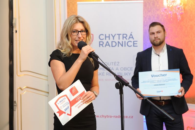 Ostrava se zúčastnila soutěže Chytrá radnice. Dvakrát zvítězila a dvakrát byla druhá. Cenu převzala Kateřina Šebestová.