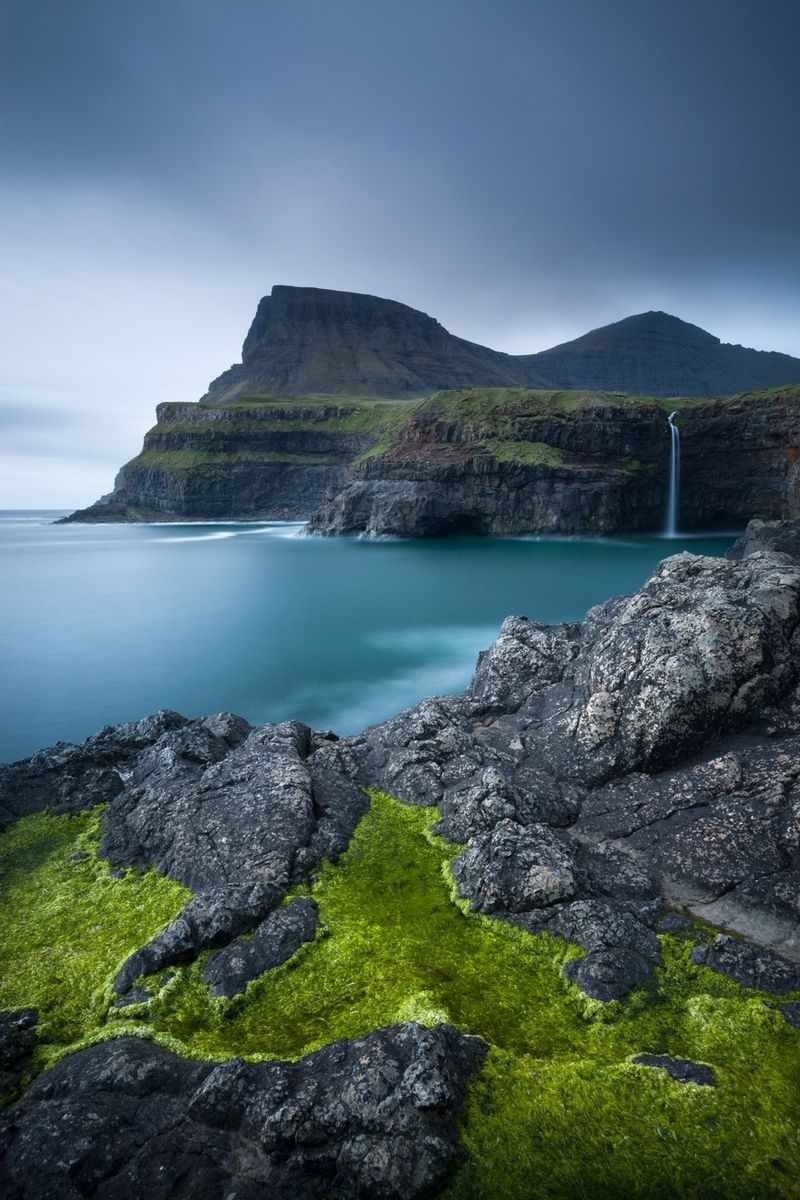Faerské ostrovy jsou drsnou končinou. Jejich půvab jim však nikdo neupře.