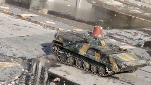 Syrský tank v Homsu