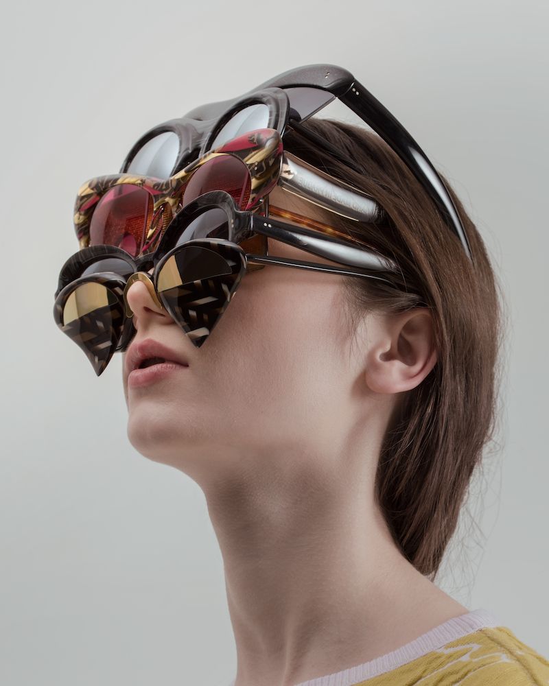 Sluneční brýle od Nastassii Aleinikavy