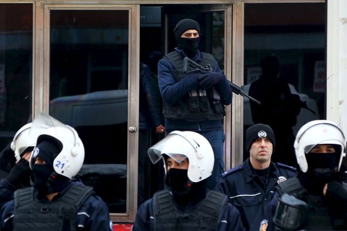 Turečtí policisté v akci 