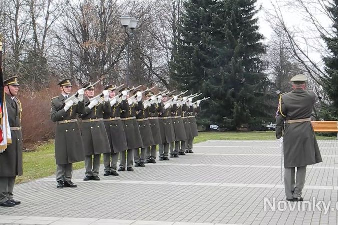BEZ KOMENTÁŘE: Pohřeb generála Končického
