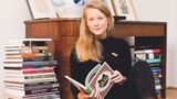 Sinoložka Emma Hanzlíková: Miluji pouhé listování knihami. Šustění a vůni papíru