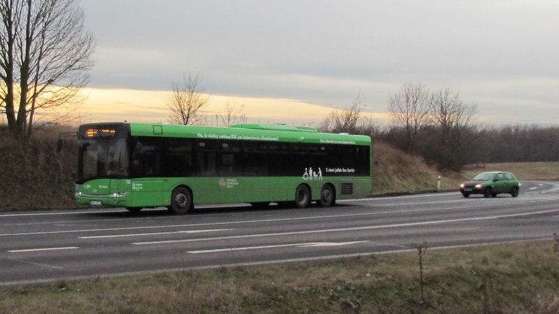 Zelené autobusy jezdící v Ústeckém kraji