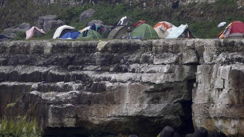 Tábor albánských migrantů u Dieppe 