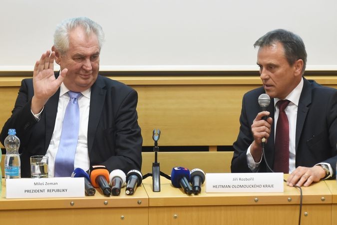 Prezident Miloš Zeman s olomouckým hejtmanem Jiřím Rozbořilem