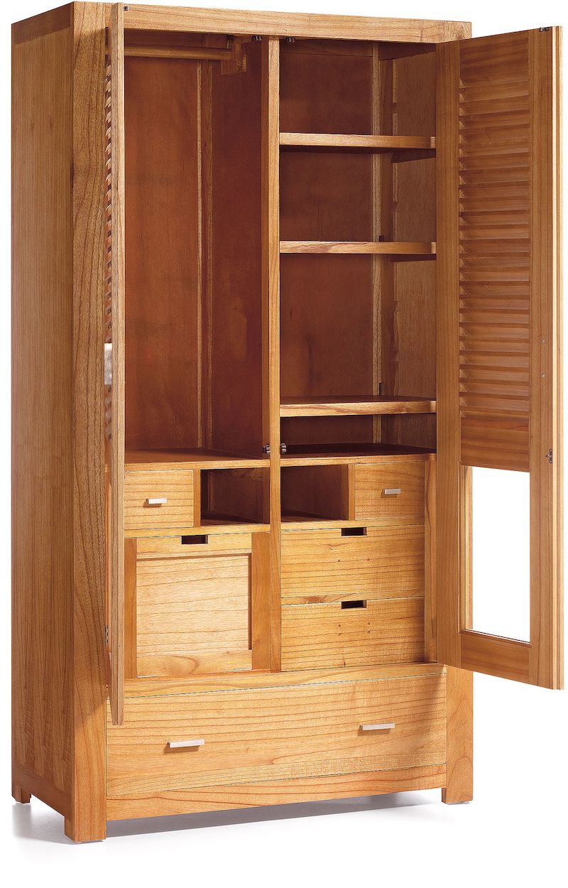 Nadčasová šatní skříň ze dřeva mindi překvapí množstvím praktických zásuvek. Rozměry 108 x 20 x 200 cm za 31 999 Kč. 