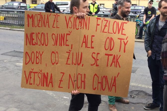BEZ KOMENTÁŘE: Demonstrace na Letné na podporu Igora Ševcova