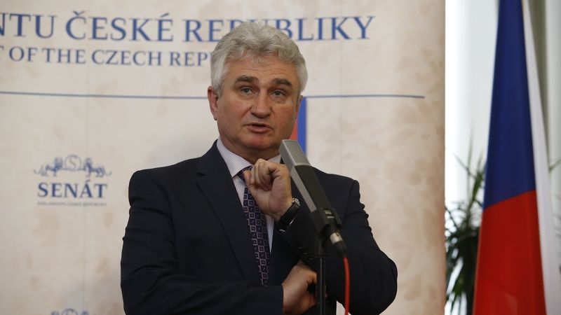 Předseda senátu Milan Štěch (ČSSD)