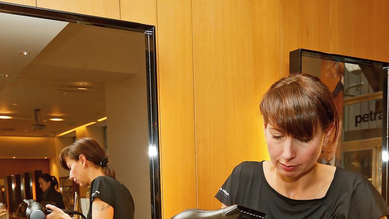 Tržby ve službách v Česku loni meziročně stouply o 1,8 procenta