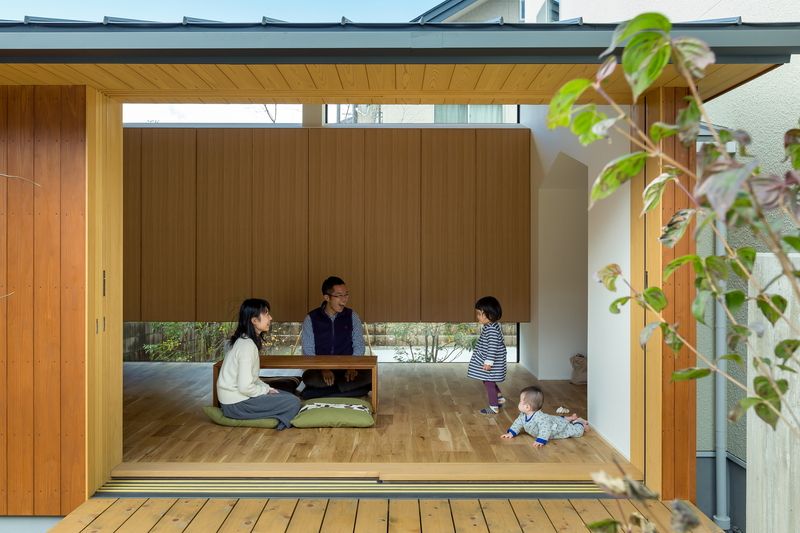 Architekti navrhli dům pro mladou čtyřlennou rodinu.