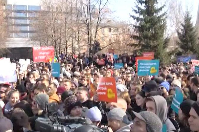 BEZ KOMENTÁŘE: Demonstrace v ruském Novosibirsku