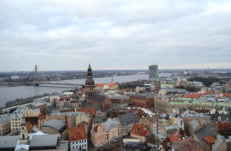 Z kostela sv. Petra je celá Riga jako na dlani. 