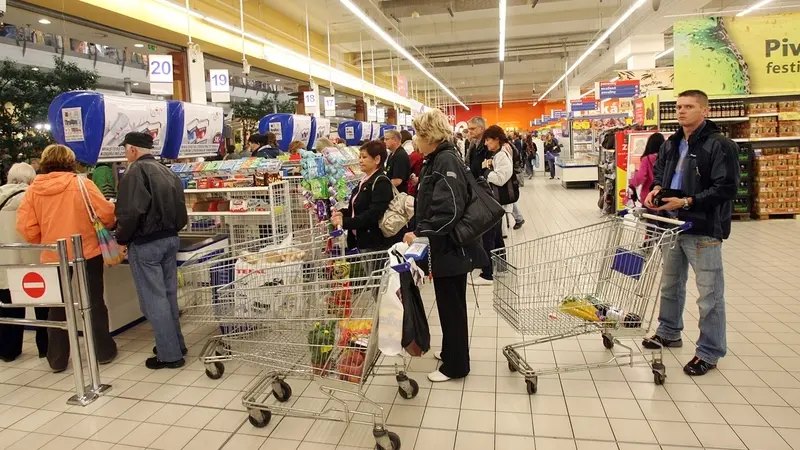 Zadna Velka Zmena Obchody Zrejme Zavrou Jen O Vanocich A Na Novy