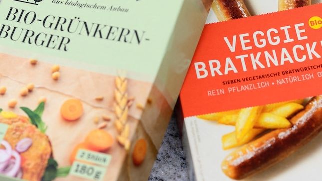 Vegetariánské pochoutky připomínající masové produkty slaví velký úspěch. Německý ministr tak bodnul do vosího hnízda.