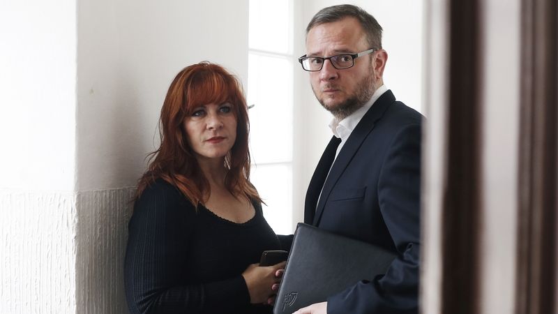 Expremiér Nečas se podruhé rozvádí