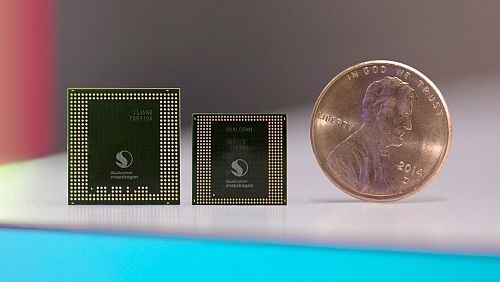 Porovnání velikostí mobilních procesorů Snapdragon. (Ilustrační foto)