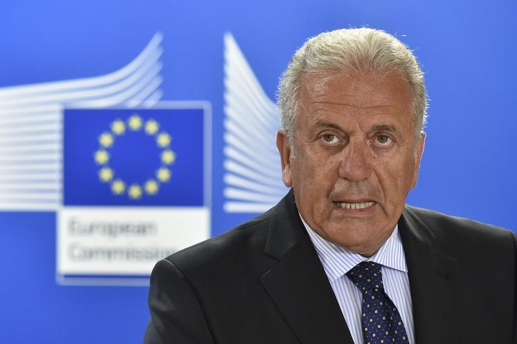 Eurokomisař pro vnitřní záležitosti a přistěhovalectví Dimitris Avramopulos