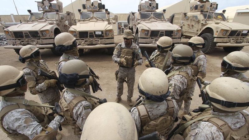 Saúdští vojáci v jihojemenském Adenu