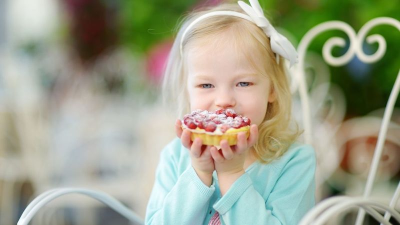 Pochutnejte si s dětmi na nejrůznějších sladkých dobrotách. Ilustrační foto