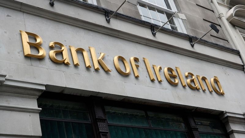 Bank of Ireland dostala od centrální banky pokutu 3,15 miliónu eur (83,2 miliónu korun).