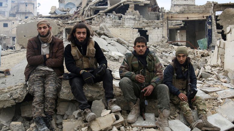 Povstalečtí bojovníci v Sýrii. Ilustrační foto