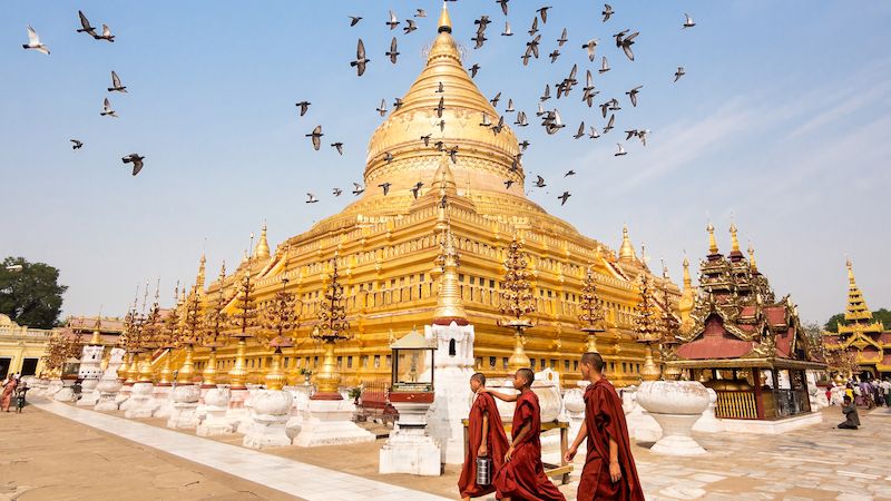 Klenot barmské architektury, Šweitigoumskou pagodu, najdeme ve městě Rangúnu.