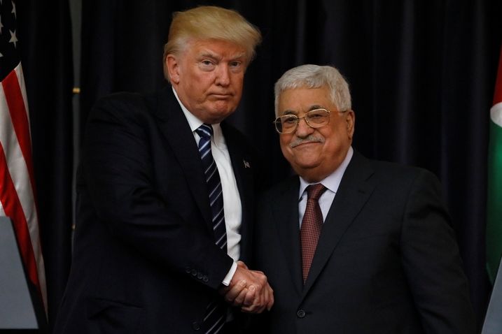 Americký prezident Donald Trump a palestinský předák Mahmúd Abbás 