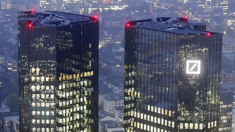 Centrála Deutsche Bank ve Frankfurtu