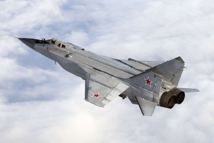 Ruský záchytný stíhač MiG-31