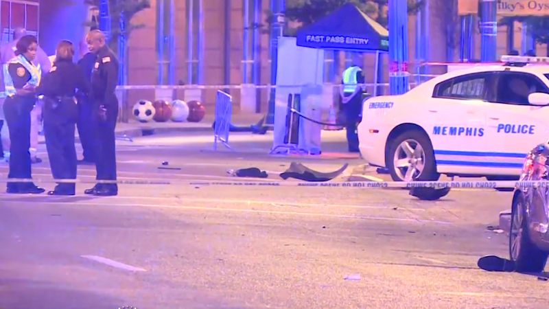 BEZ KOMENTÁŘE: Podezřelý v autě zabil při ujíždění policistu v Memphisu