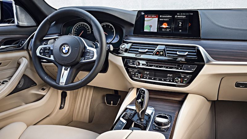 BMW řady 5 Touring (2017)
