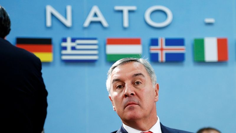 Černohorský premiér Milo Djukanović na zasedání a NATO
