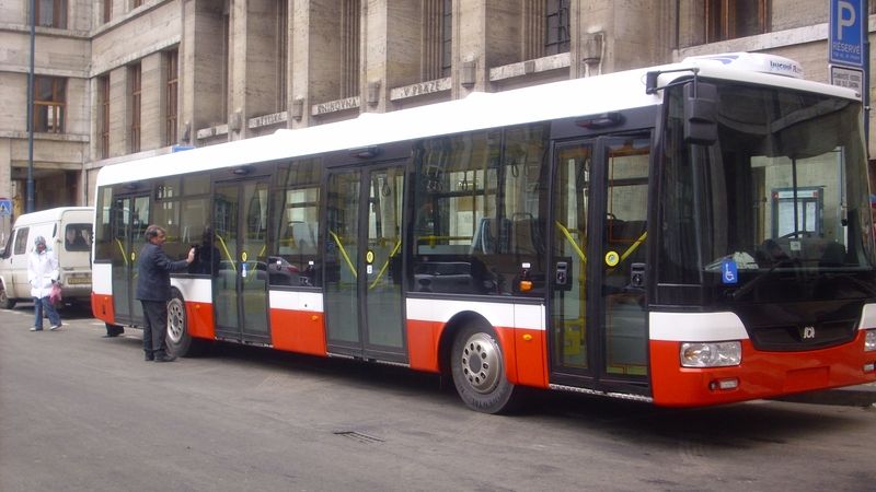 Autobus firmy SOR Libchavy v Praze
