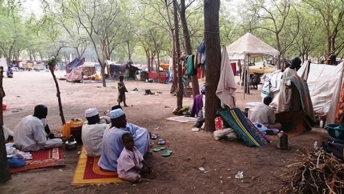 Jeden z uprchlických táborů u Maiduguri