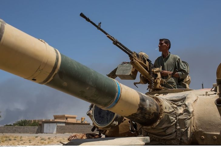 Irácký voják před útokem na Kajáru