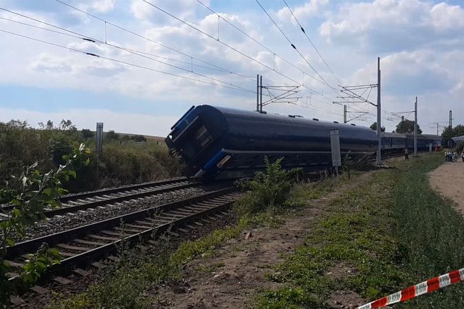 BEZ KOMENTÁŘE: Srážka vlaků v Horažďovicích 